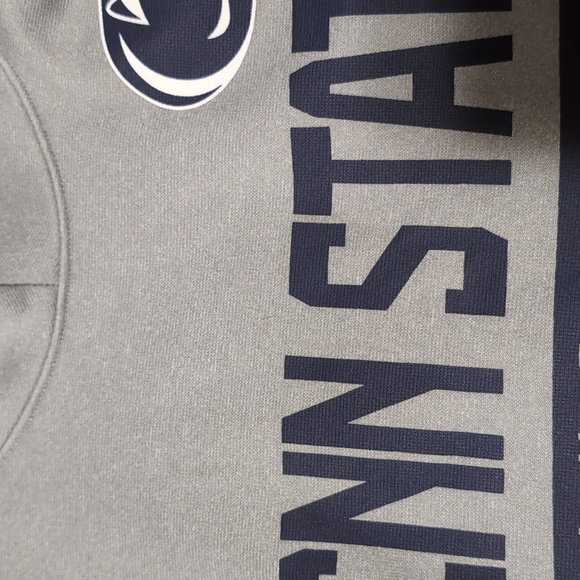 Penn State Under Armour Hoodie - Picture 6 of 8